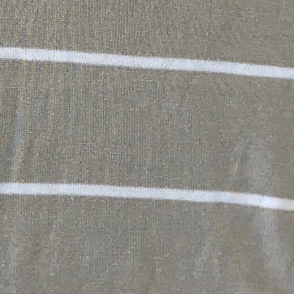 Finity Women’s Tan & White Striped Short Sleeve Silk Top - Picture 5 of 7